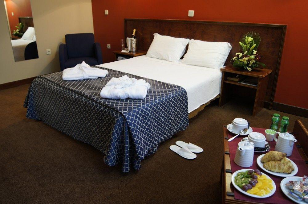 Hotel Montemuro كاسترو دير المظهر الخارجي الصورة